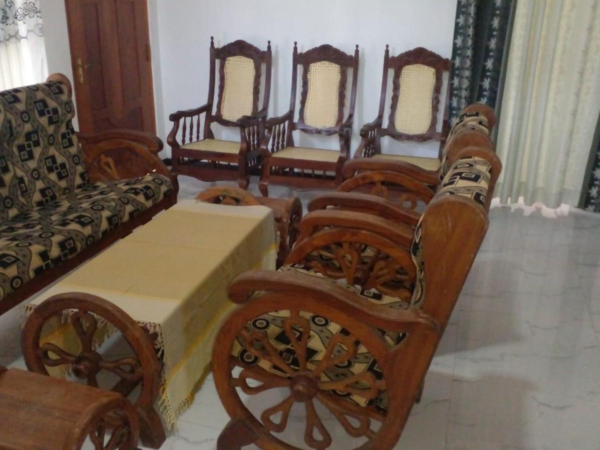 Jayanath Villa Boossa Экстерьер фото