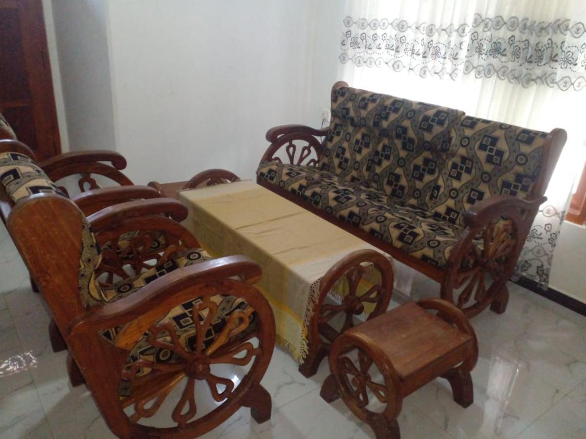 Jayanath Villa Boossa Экстерьер фото